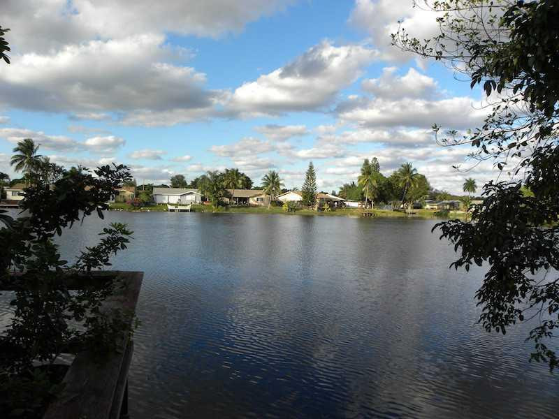 PALM AIRE VILLAGE - Residential