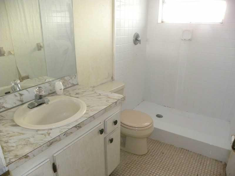 PALM AIRE VILLAGE - Residential