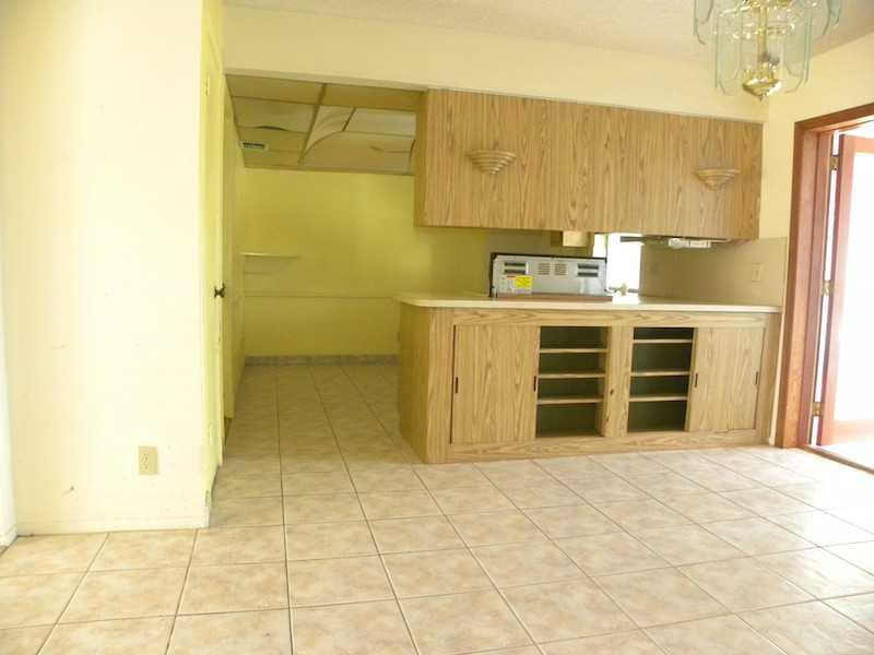 PALM AIRE VILLAGE - Residential