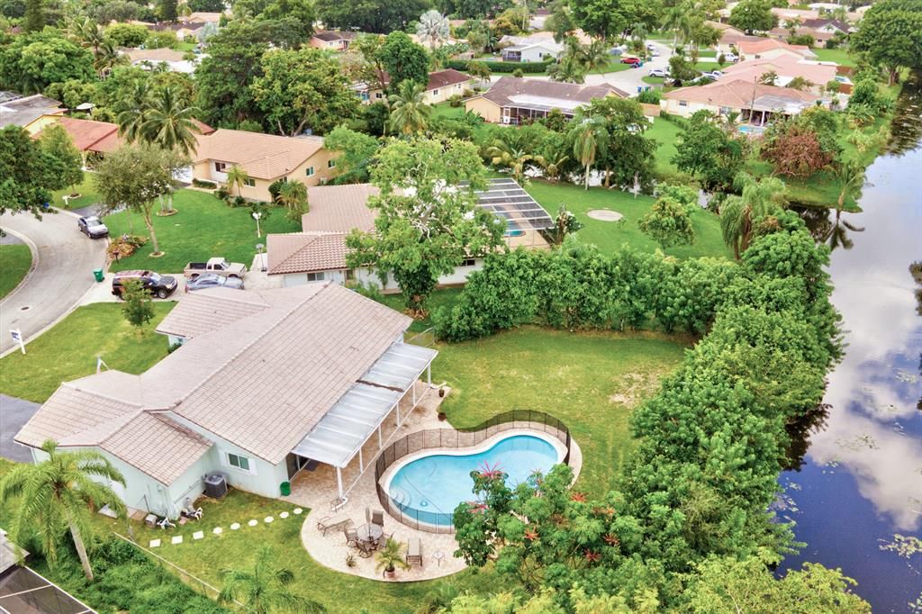 Photo of 4130 NW 113th Avenue, Coral Springs, FL 33065 (MLS # R10733572)