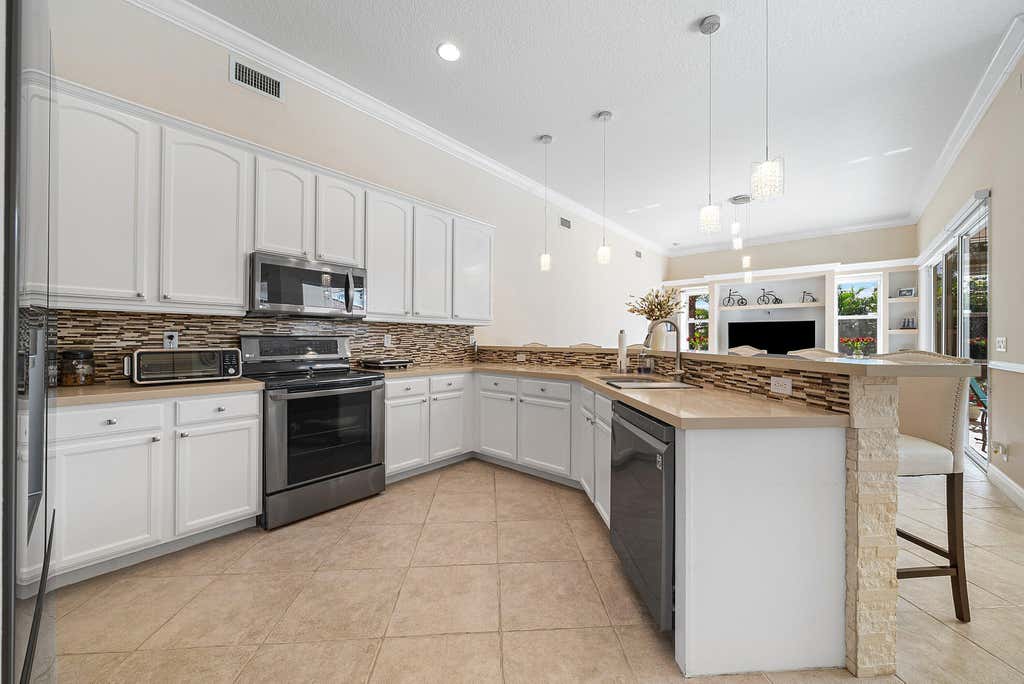 Photo of 198 Cypress Trace, Royal Palm Beach, FL 33411 (MLS # B26067578)