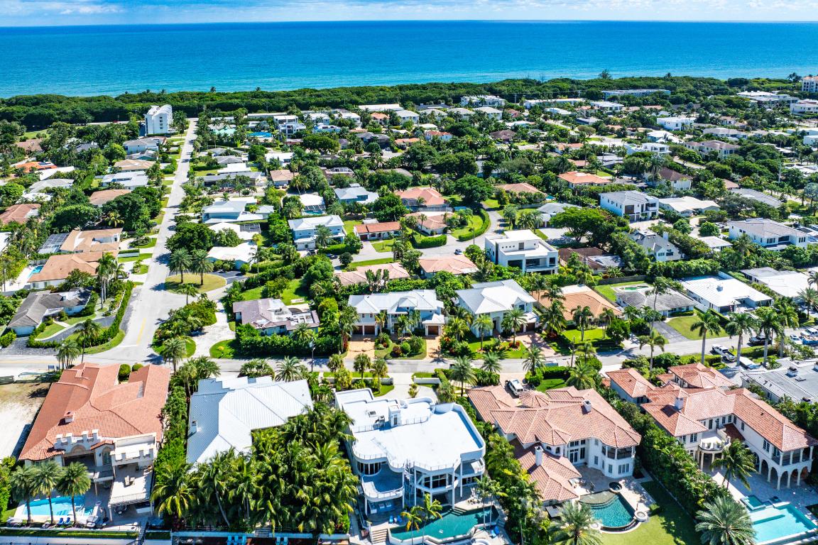 BOCA RATON RIVIERA UNIT D - Residential