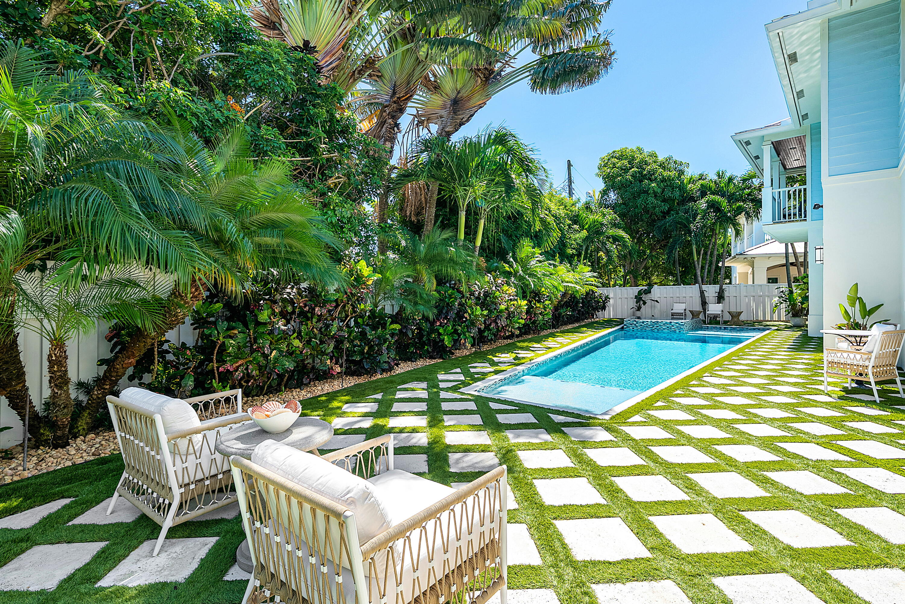 BOCA RATON RIVIERA UNIT D - Residential