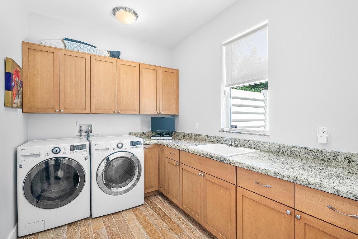 BOCA RATON RIVIERA UNIT D - Residential