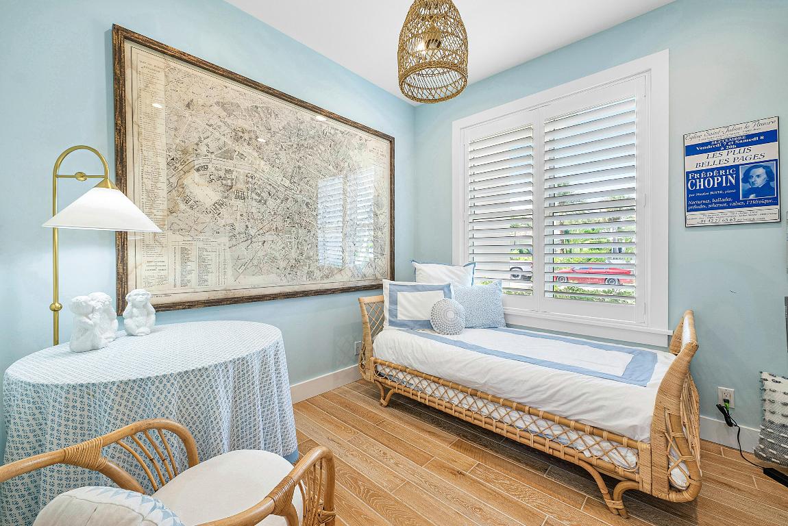 BOCA RATON RIVIERA UNIT D - Residential