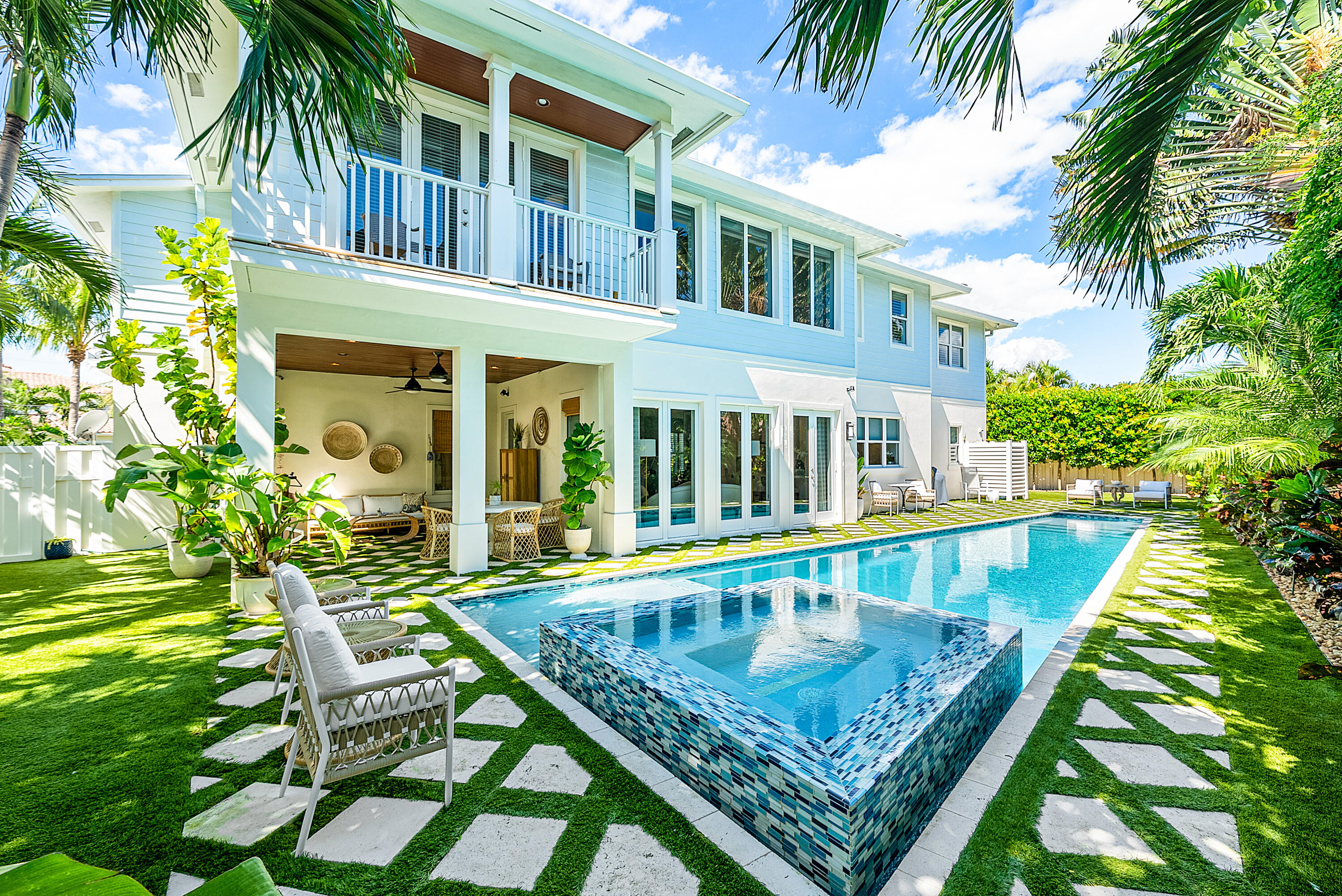 BOCA RATON RIVIERA UNIT D - Residential