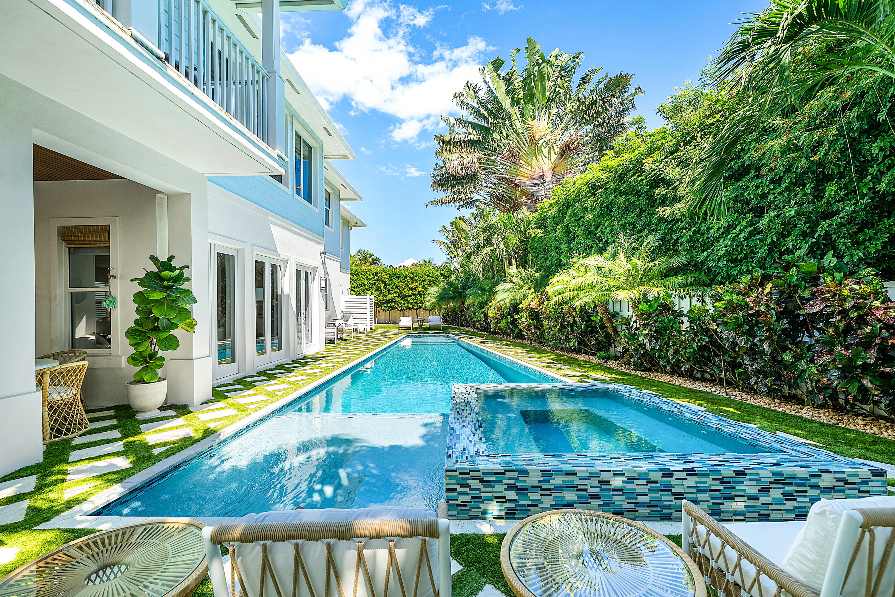 BOCA RATON RIVIERA UNIT D - Residential