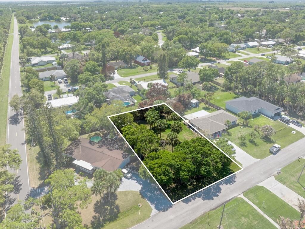 Photo of 8103 Coquina Avenue, Fort Pierce, FL 34951 (MLS # B26009766)