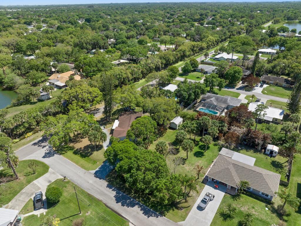 LAKEWOOD PARK - Land