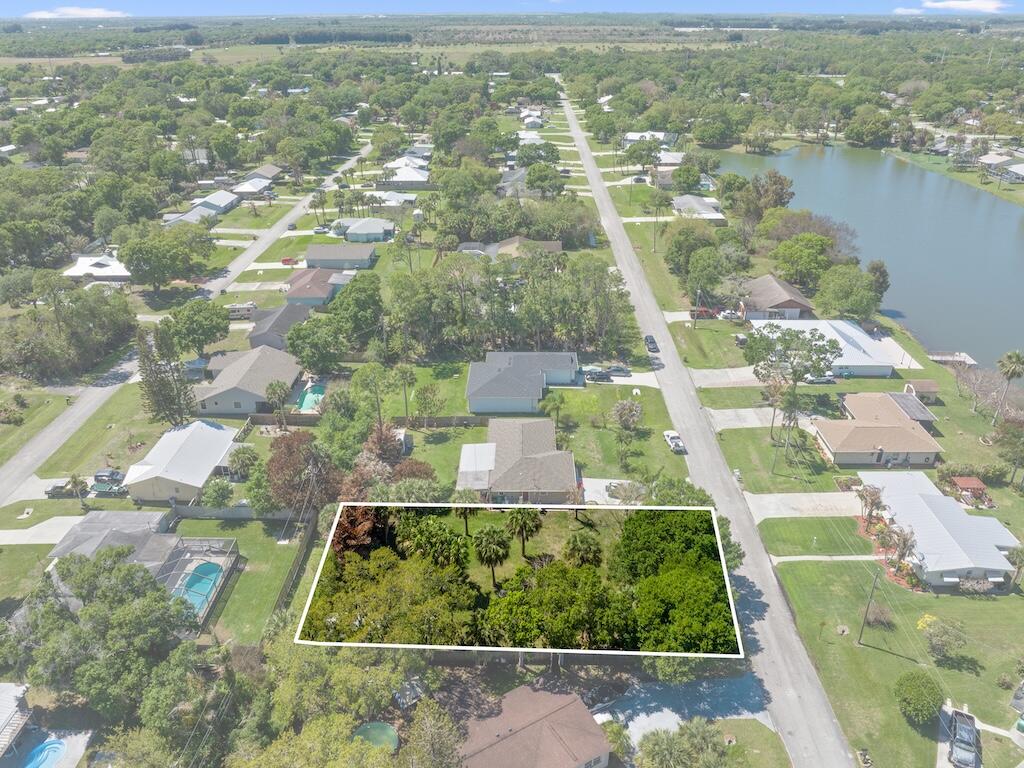 LAKEWOOD PARK - Land