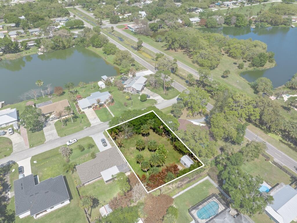 LAKEWOOD PARK - Land