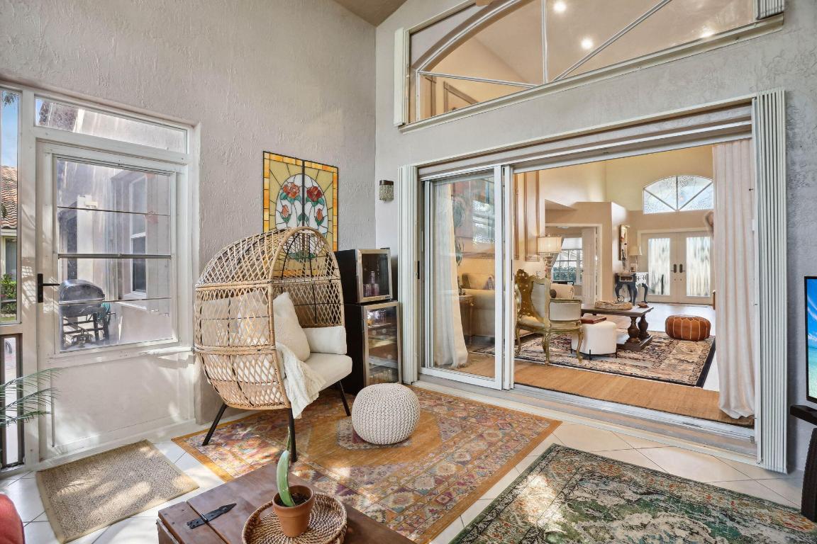 LAKERIDGE FALLS - Residential