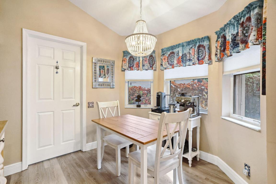 LAKERIDGE FALLS - Residential