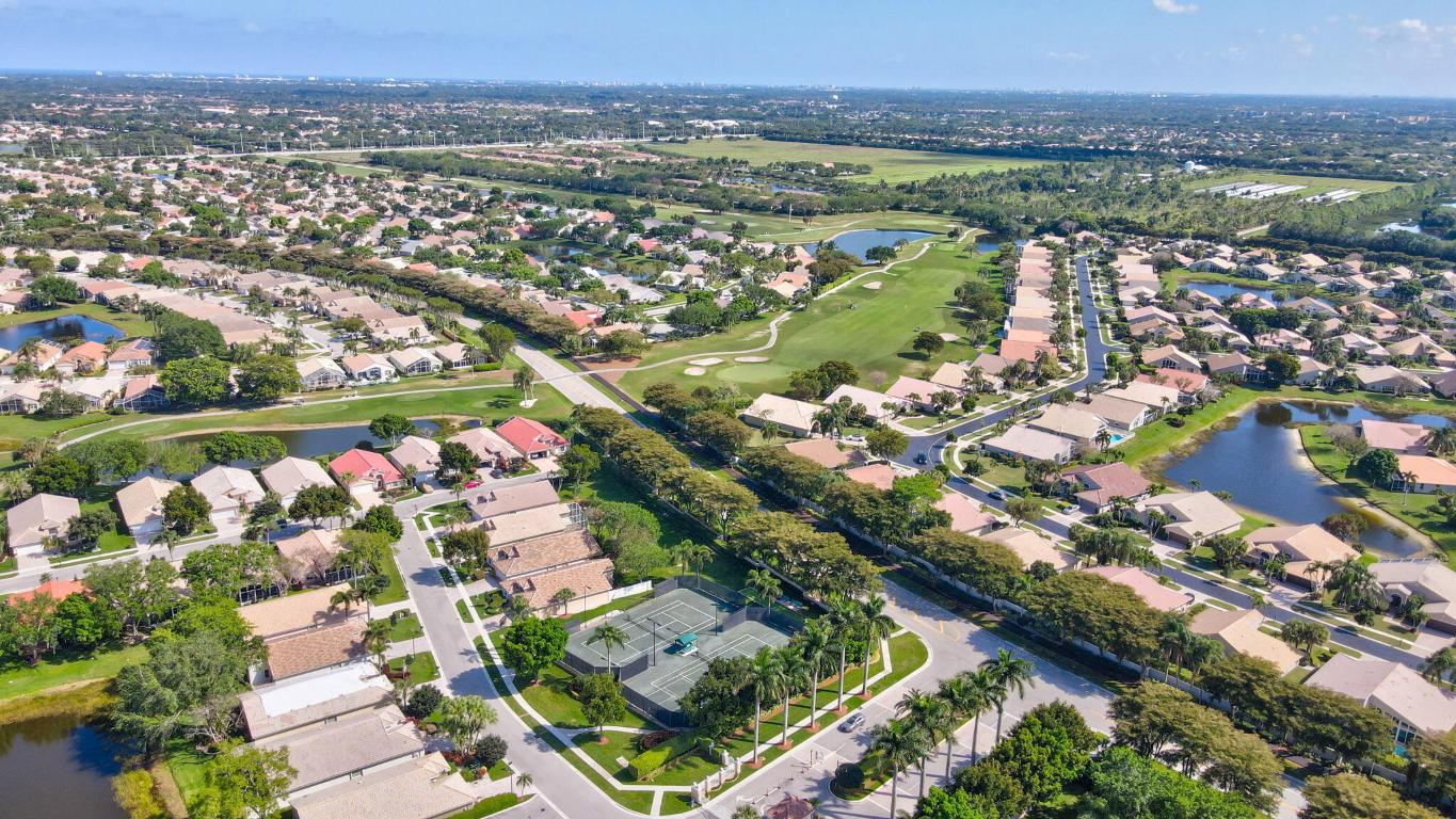 LAKERIDGE FALLS - Residential