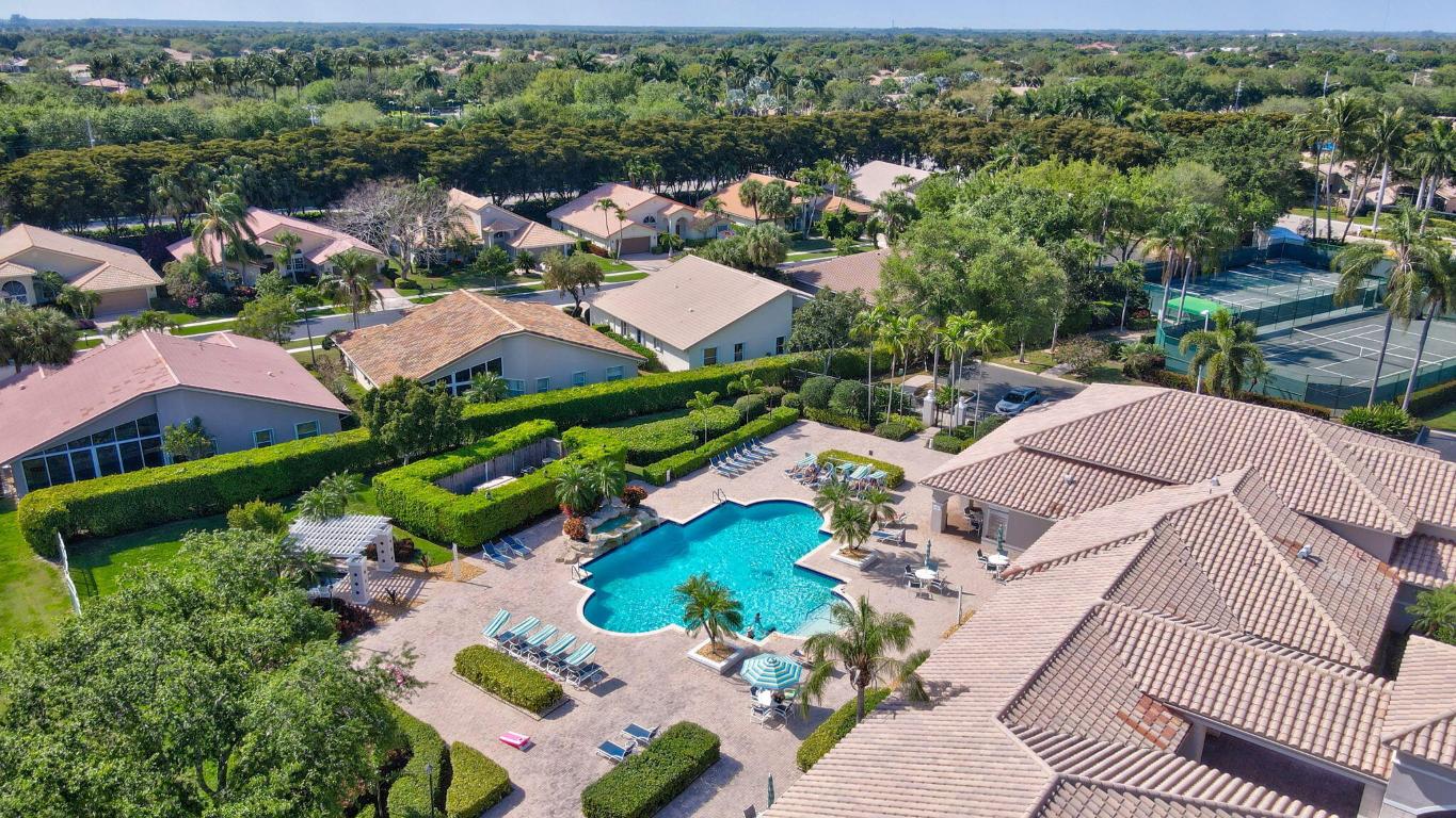 LAKERIDGE FALLS - Residential