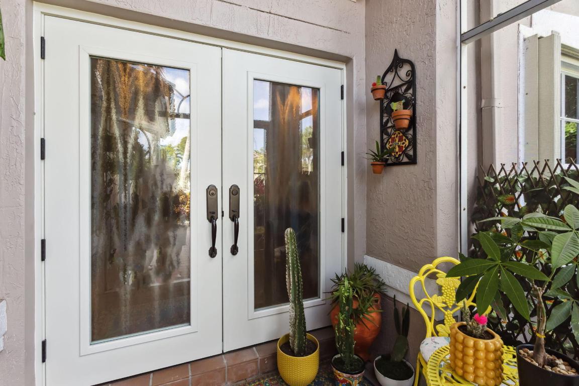 LAKERIDGE FALLS - Residential