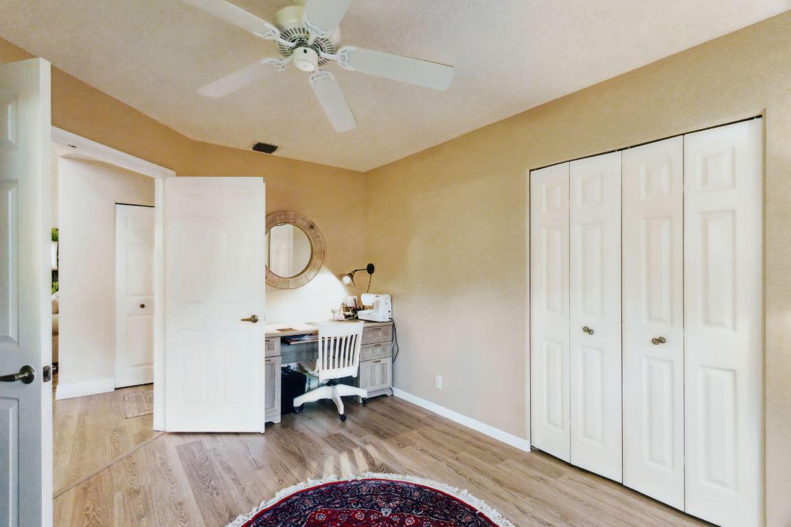 LAKERIDGE FALLS - Residential