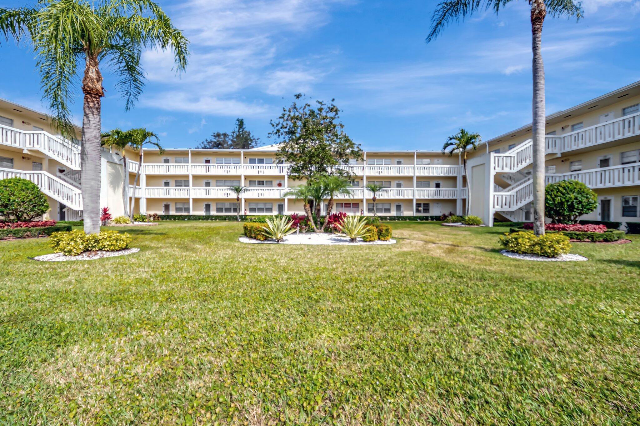 DORSET AT CENTURY VILLAGE CONDO - Residential Lease