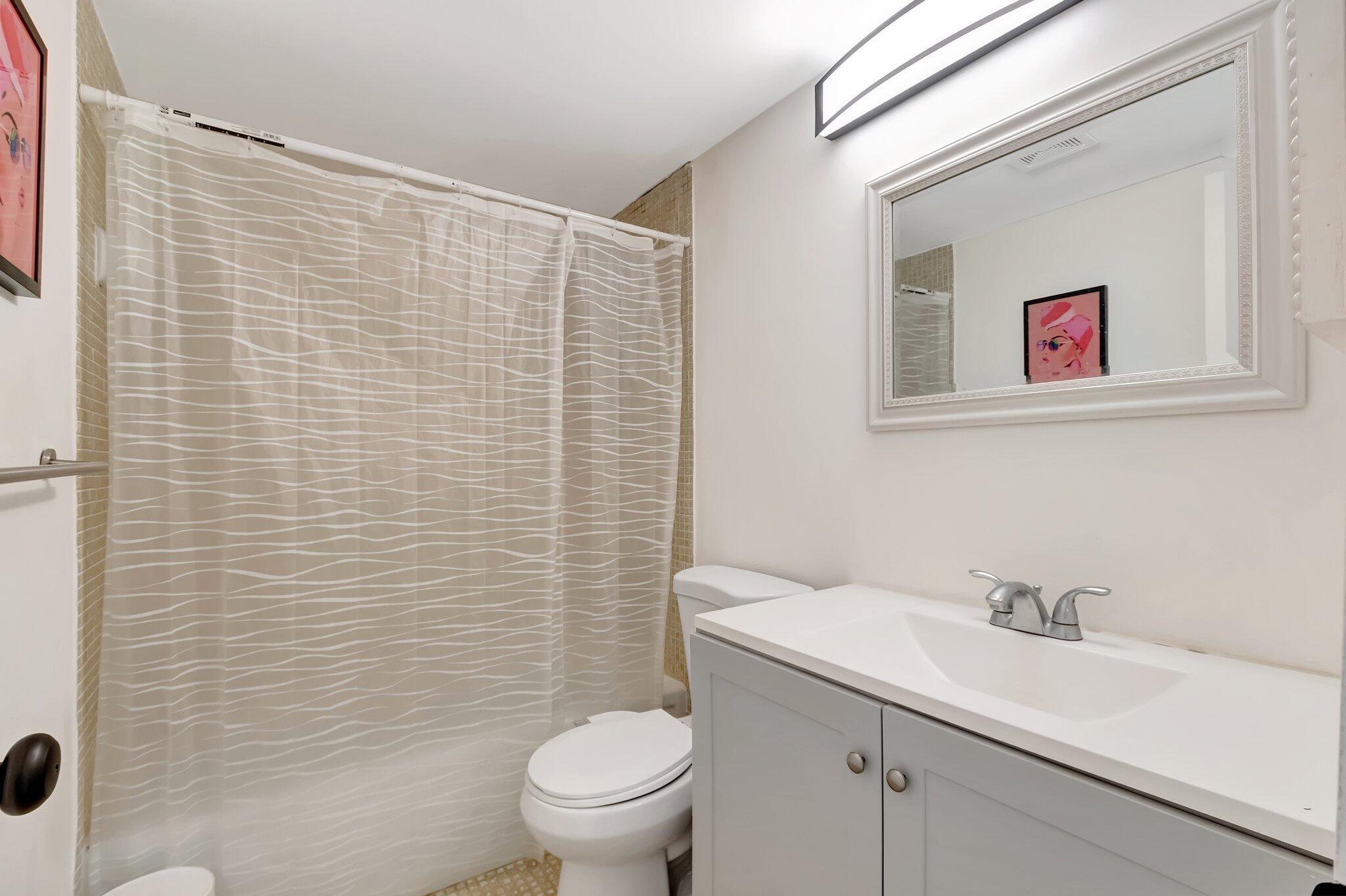 DORSET AT CENTURY VILLAGE CONDO - Residential Lease