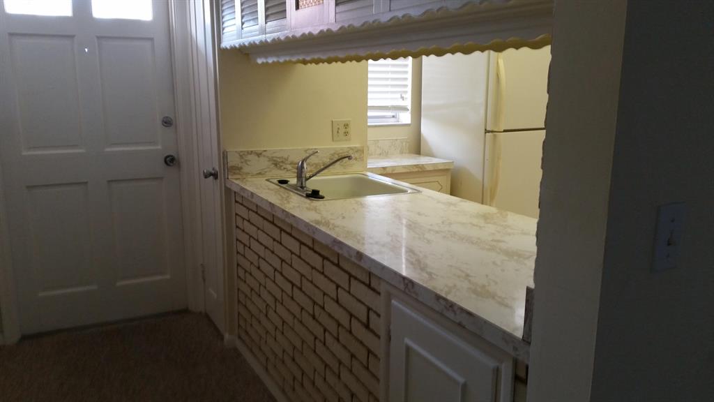 SANDPIPER CONDO - Residential Lease