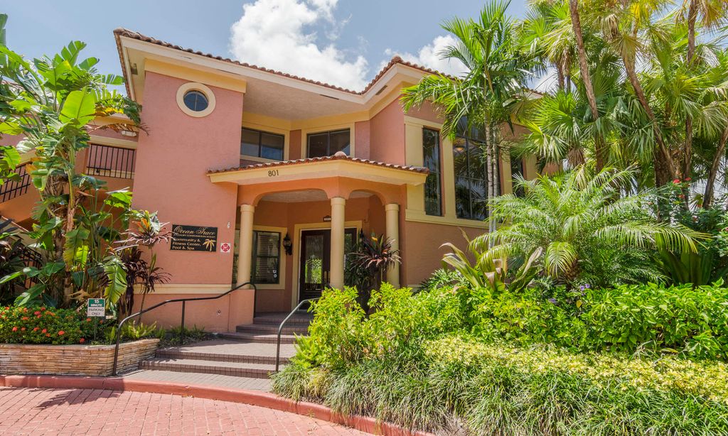 Photo of 700 Uno Lago Drive #302, Juno Beach, FL 33408 (MLS # R10776909)