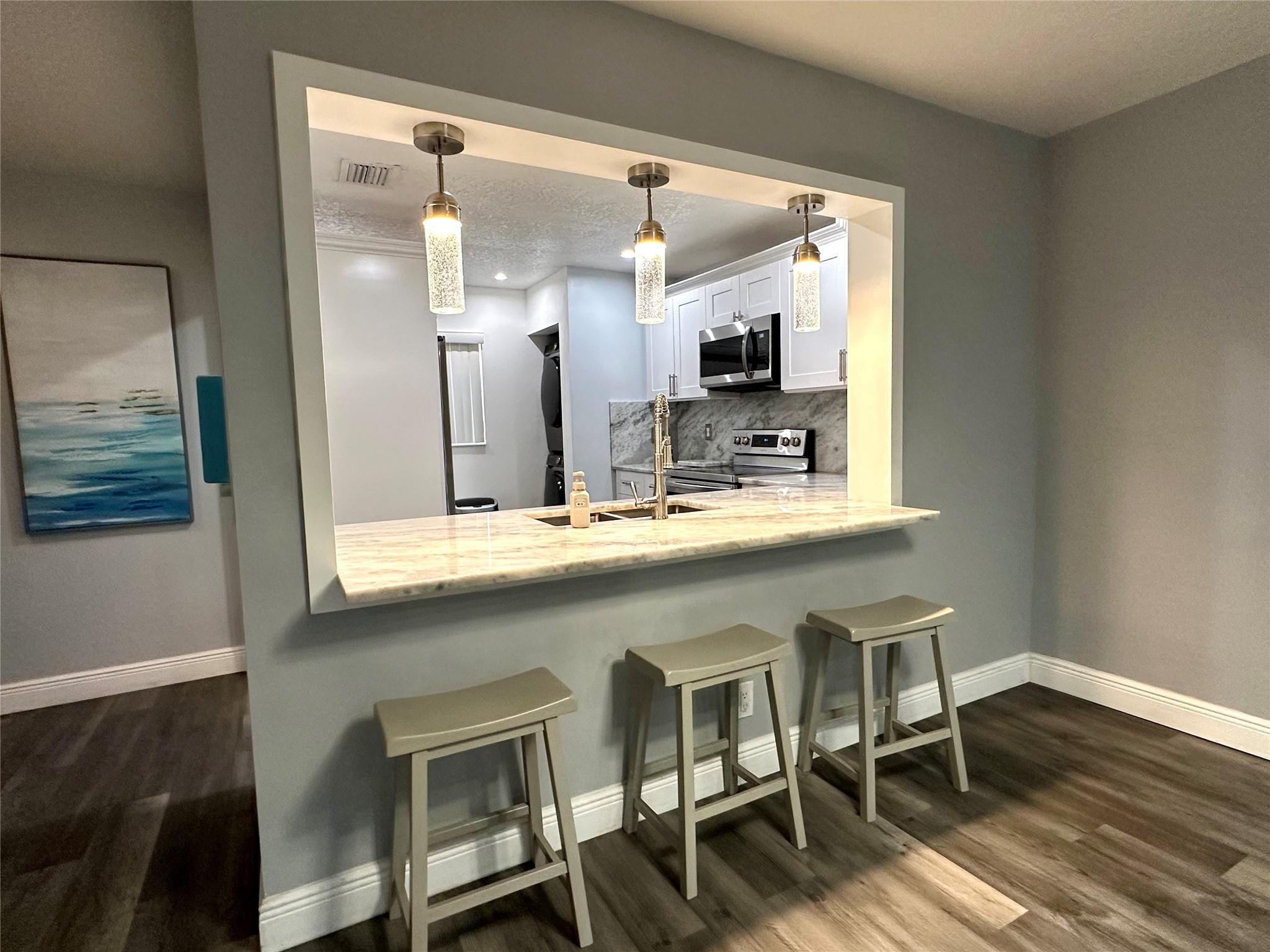 4221 NW 22nd St 107K