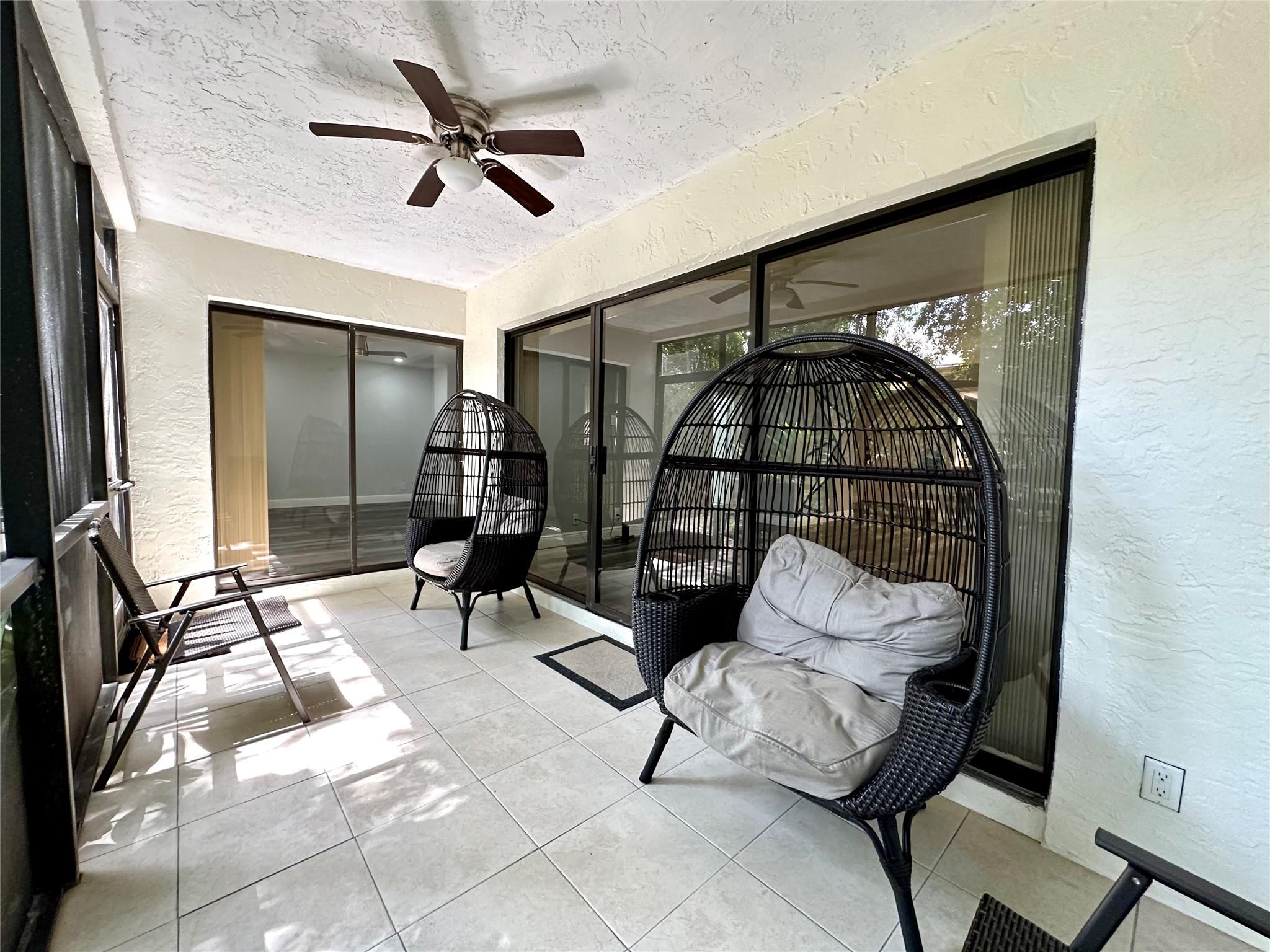 Pond Apple Place III Cond - Residential