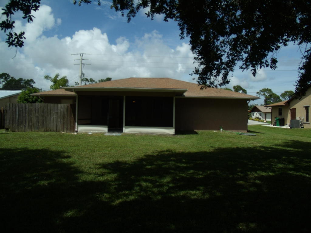PORT ST LUCIE SECTION 24 - Residential