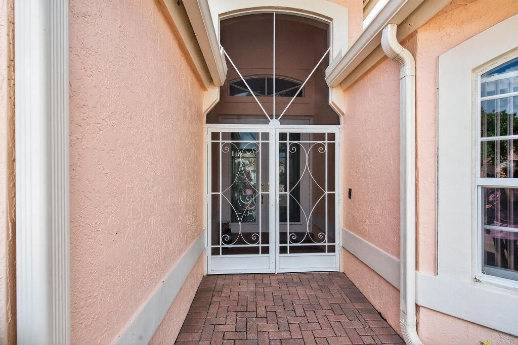 Photo of 5348 Grey Birch Lane, Boynton Beach, FL 33437 (MLS # R11131453)