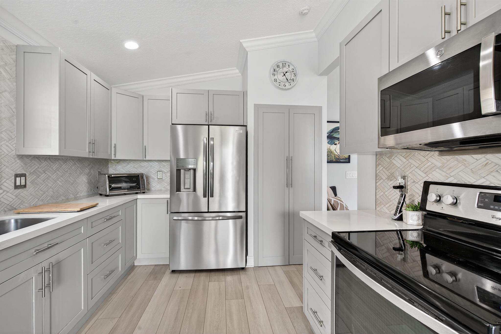 Cascade Lakes LESTER PUD - Residential