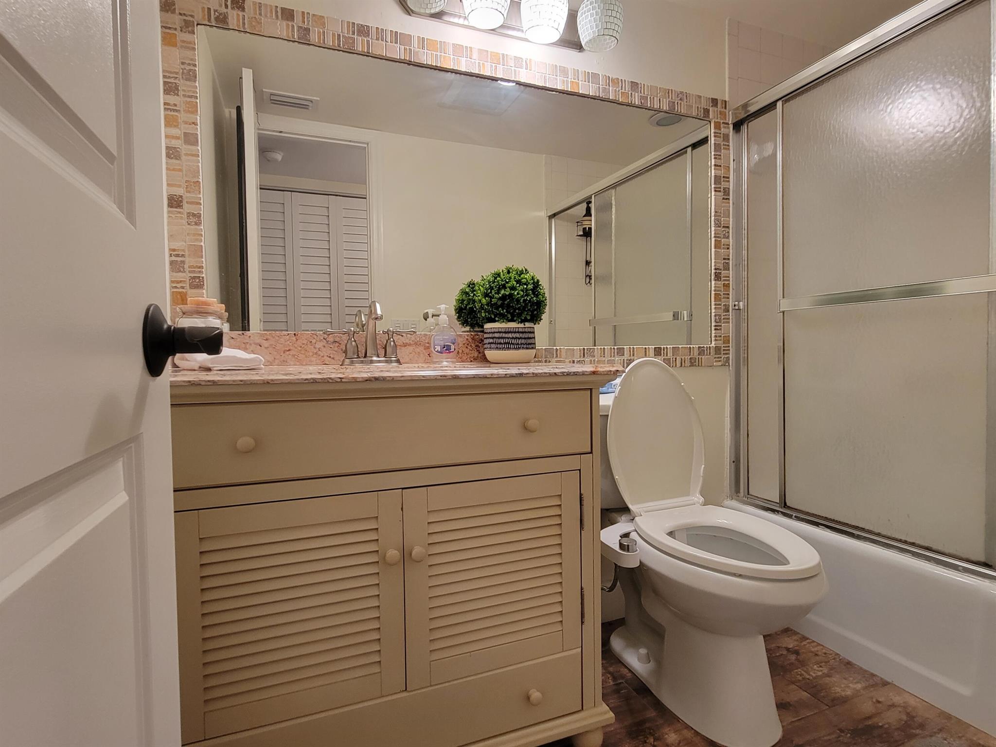 Marine Colony - Residential Lease