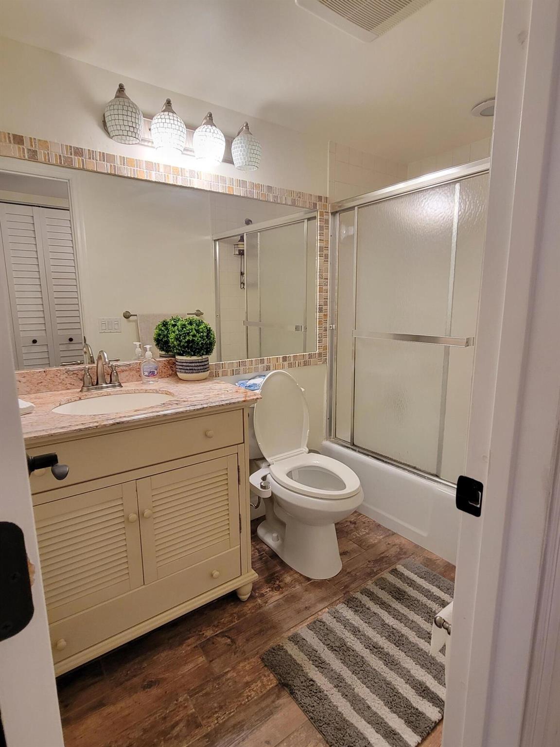 Marine Colony - Residential Lease