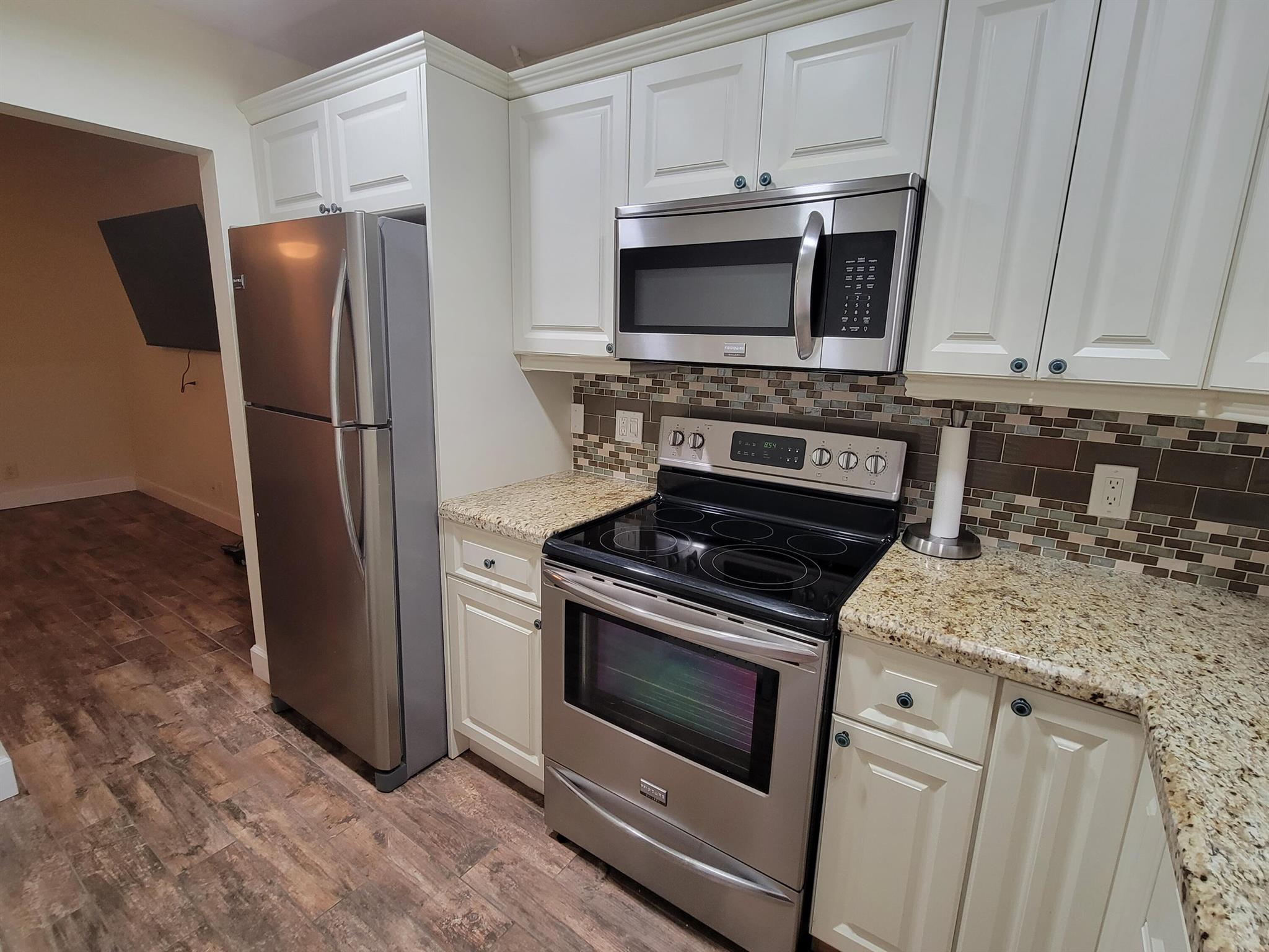 Marine Colony - Residential Lease