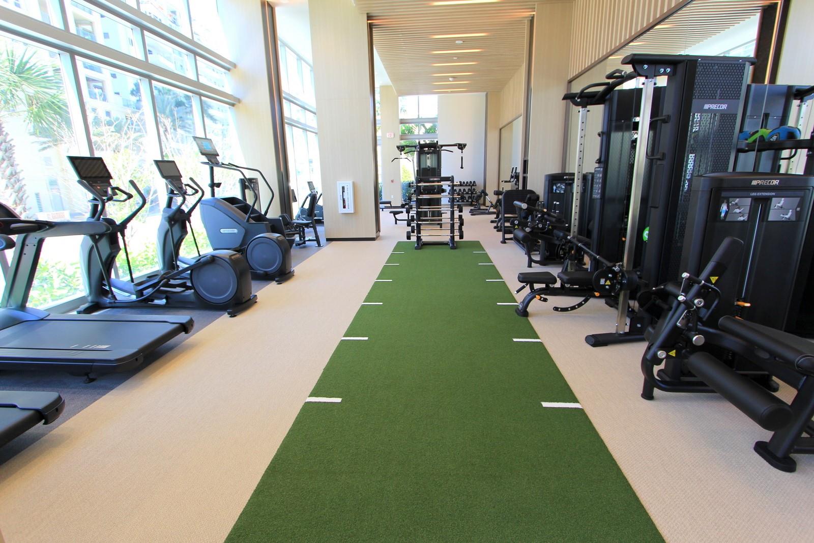 SELENE OCEANFRONT RESIDEN - Residential Lease