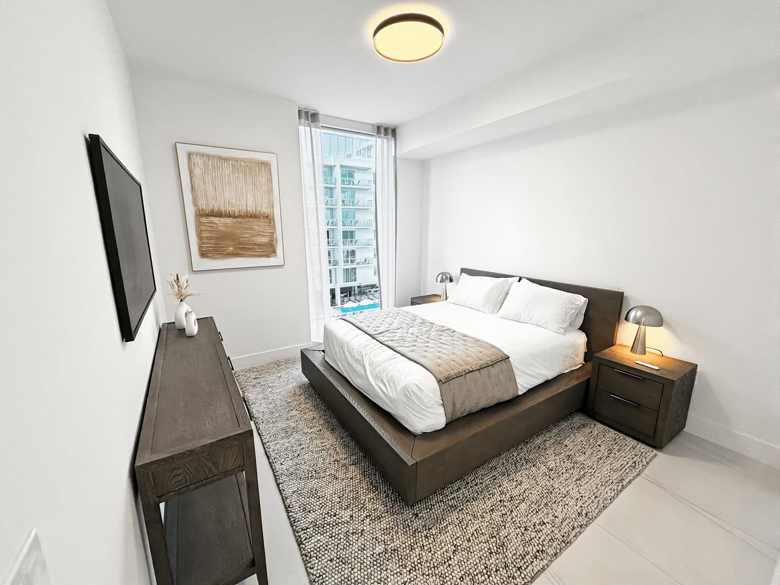 SELENE OCEANFRONT RESIDEN - Residential Lease