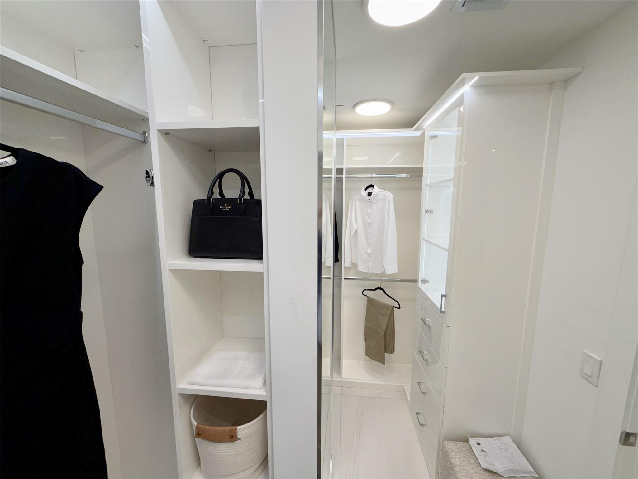 SELENE OCEANFRONT RESIDEN - Residential Lease