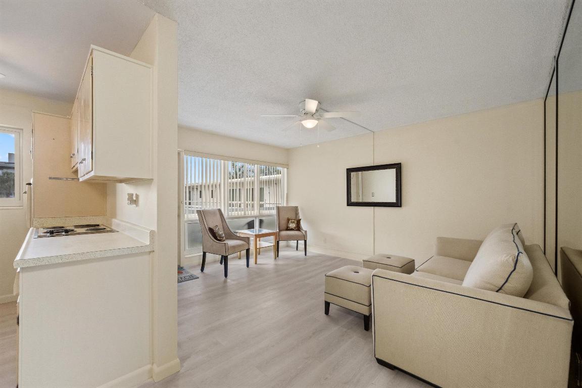 FAIRBANKS MANOR CO-OP - Residential