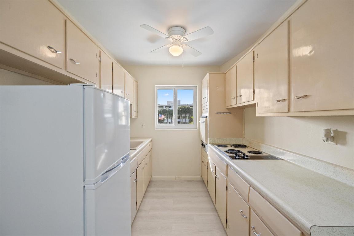 FAIRBANKS MANOR CO-OP - Residential