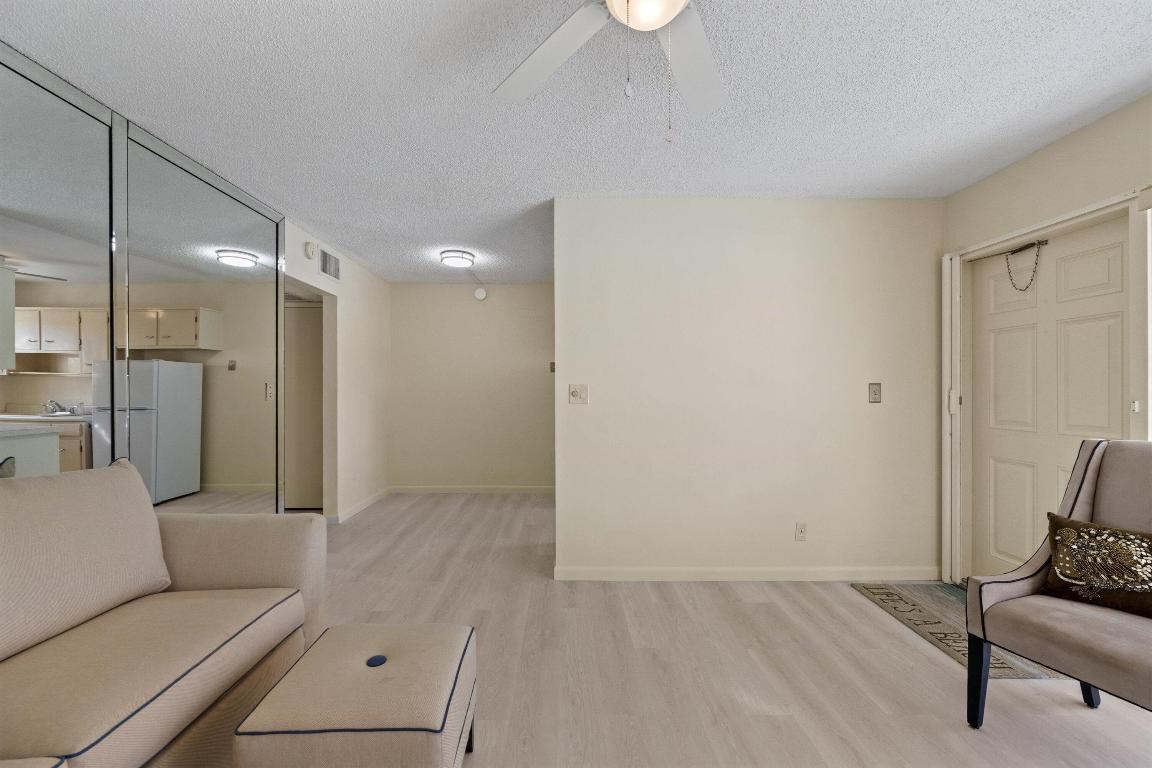 FAIRBANKS MANOR CO-OP - Residential