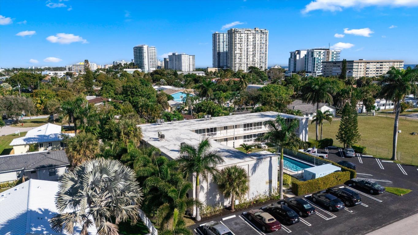 FAIRBANKS MANOR CO-OP - Residential