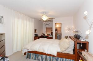 LEWIS SHORE ESTATES LA VISTA ADDN 1 - Residential