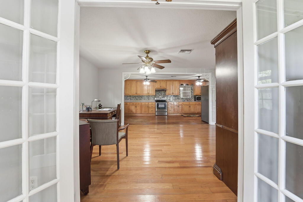 Acreage - Residential