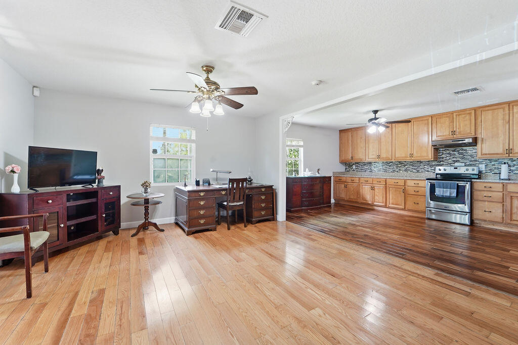 Acreage - Residential