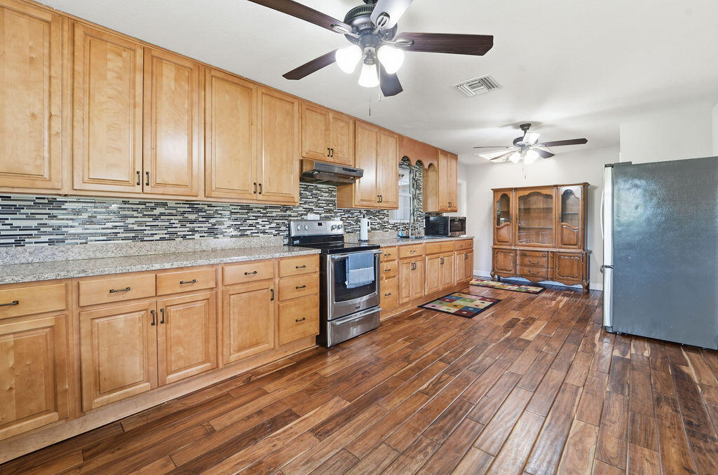 Acreage - Residential