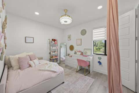 Tiny photo for 10432 N Lago Vista Circle, Parkland, FL 33076 (MLS # B26051042)