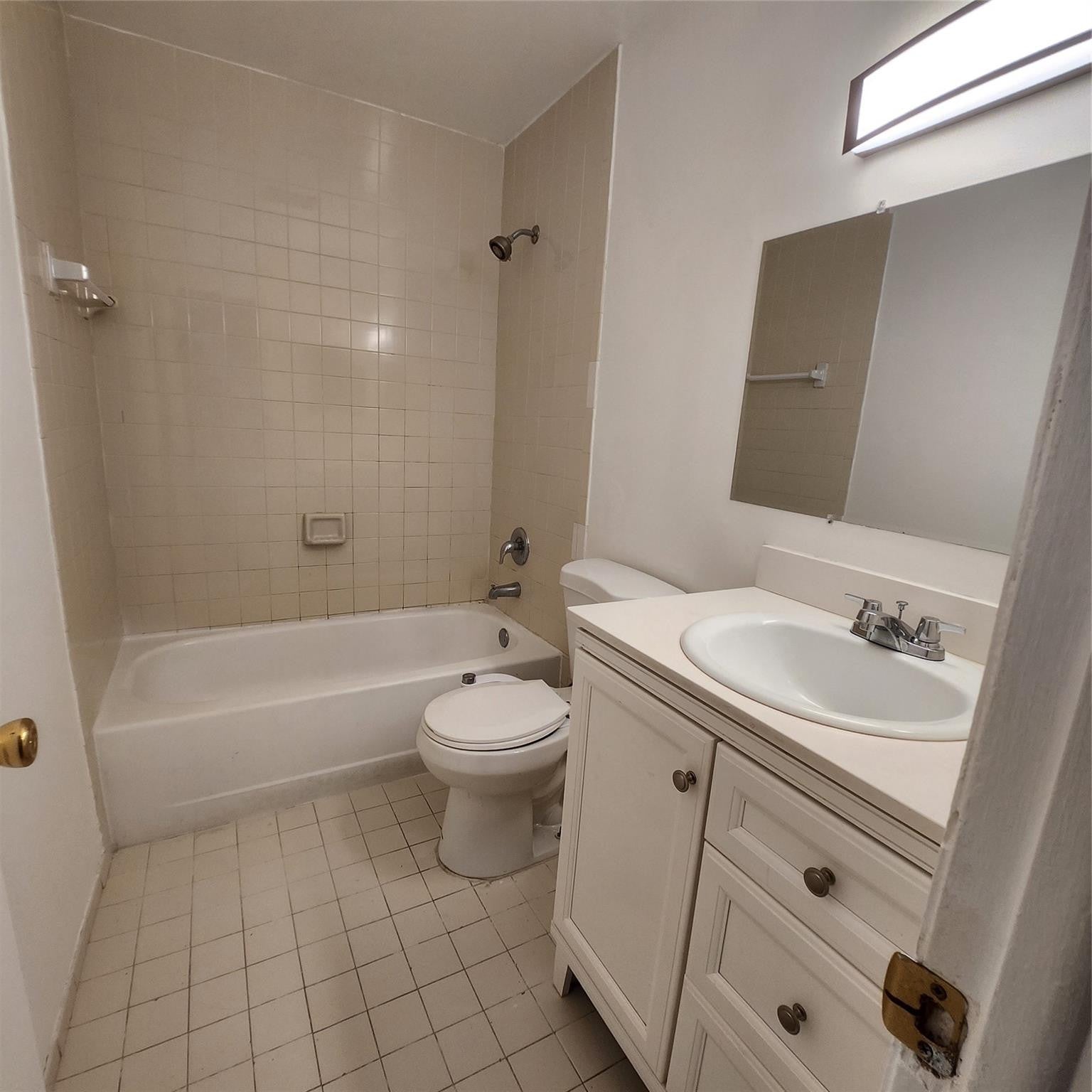 7500 SW 153RD Court 204-12