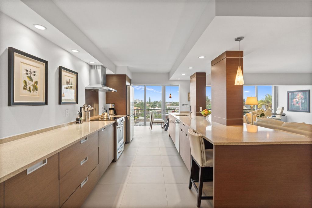 Photo of 3050 NE 47th Court #402, Fort Lauderdale, FL 33308 (MLS # B26005228)