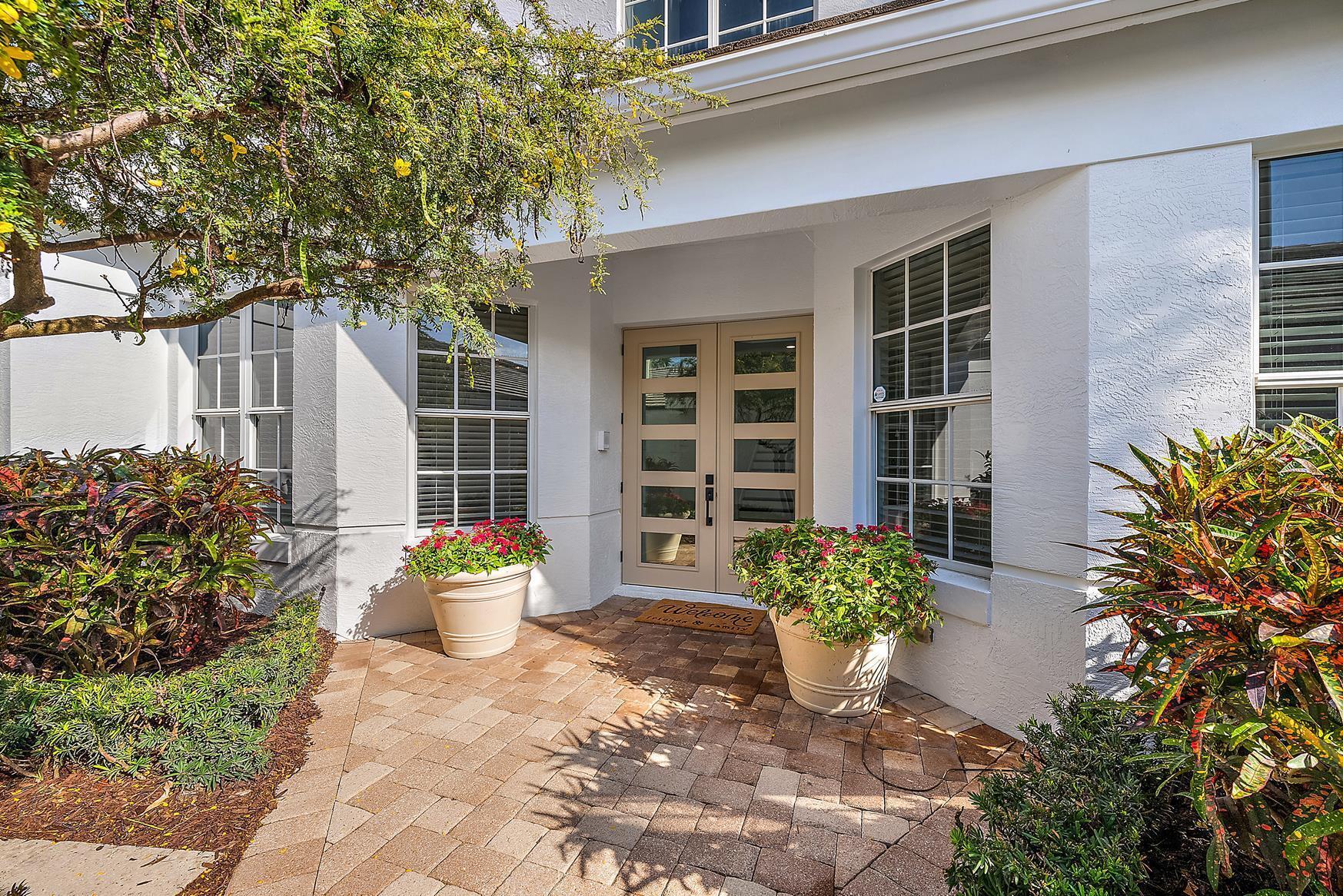 BAYTOWNE OF JONATHANS LAN - Residential