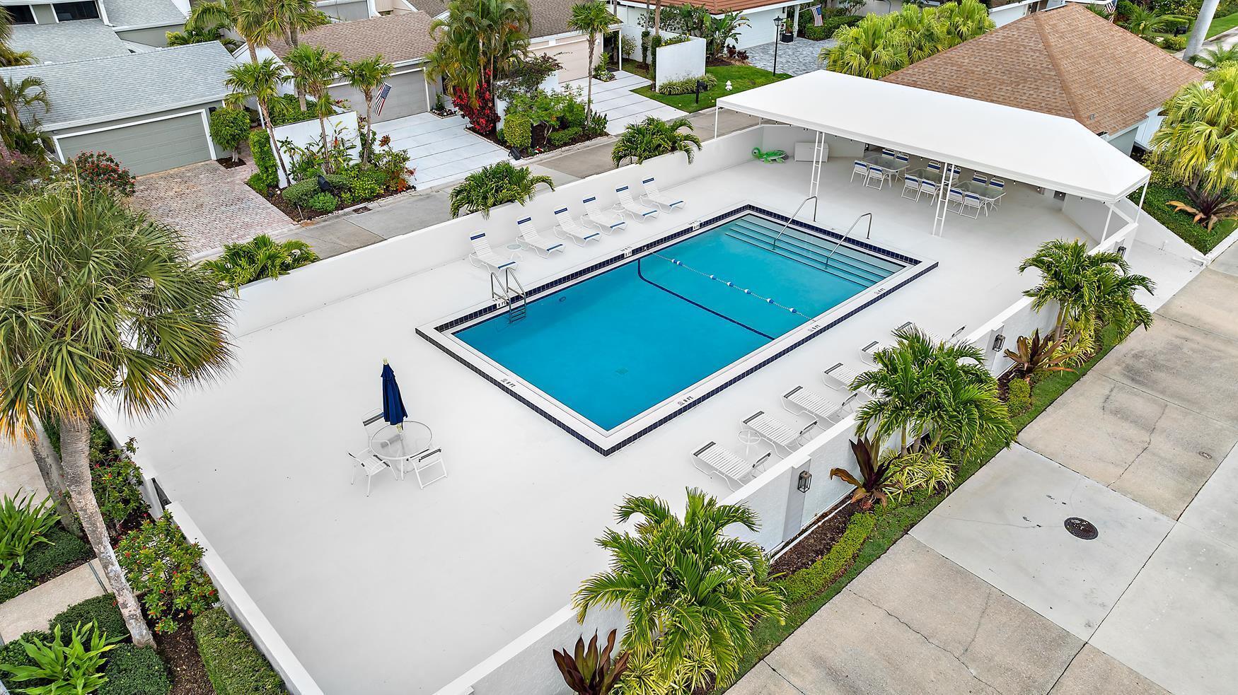 BAYTOWNE OF JONATHANS LAN - Residential