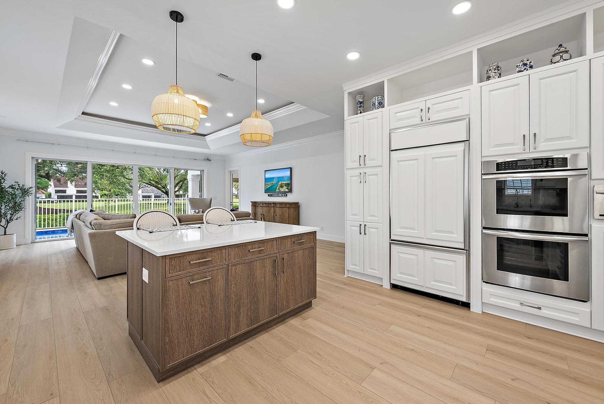 BAYTOWNE OF JONATHANS LAN - Residential